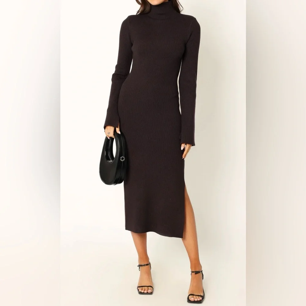 Crescent ASTOR LONG BELL SLEEVE MIDI Fitted SWEATER DRESS - PLUM Size M - Picture 1 of 16